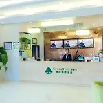 Green Tree Inn Fengxian New City Metro Station Jiukeshu Art Center